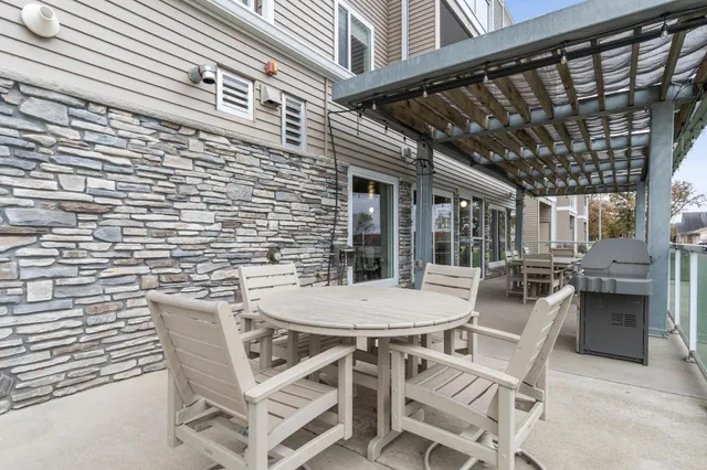 $359,900 | 279 Minnesota Avenue West, Unit 203, Glenwood, MN 56334