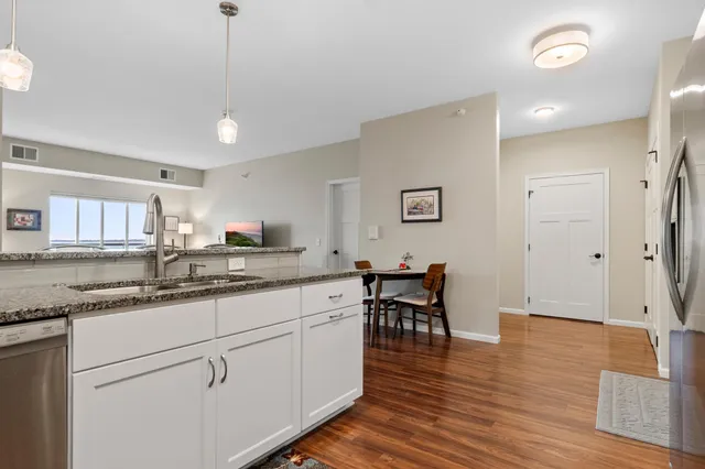 $359,900 | 279 Minnesota Avenue West, Unit 203, Glenwood, MN 56334