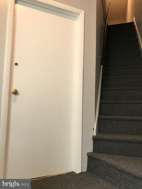 308 South Street, Unit 2 Philadelphia, PA 19147 - Photo 2 of 5 Entrance to #2