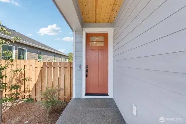 $739,990 | 527 Thompson (lot 2) Drive, Enumclaw, WA 98022