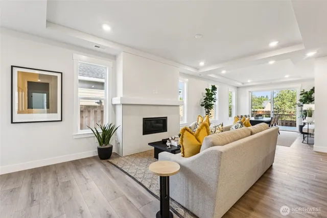 $739,990 | 527 Thompson (lot 2) Drive, Enumclaw, WA 98022