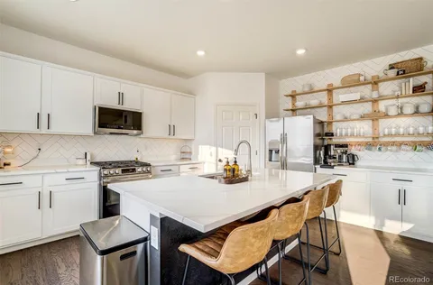 $684,999 | 22521 East Radcliff Drive, Aurora, CO 80015