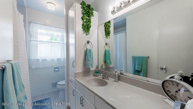 3509 Springbrook Lane Lansing, MI 48917 - Photo 13 of 22 3509SpringbrookLn14