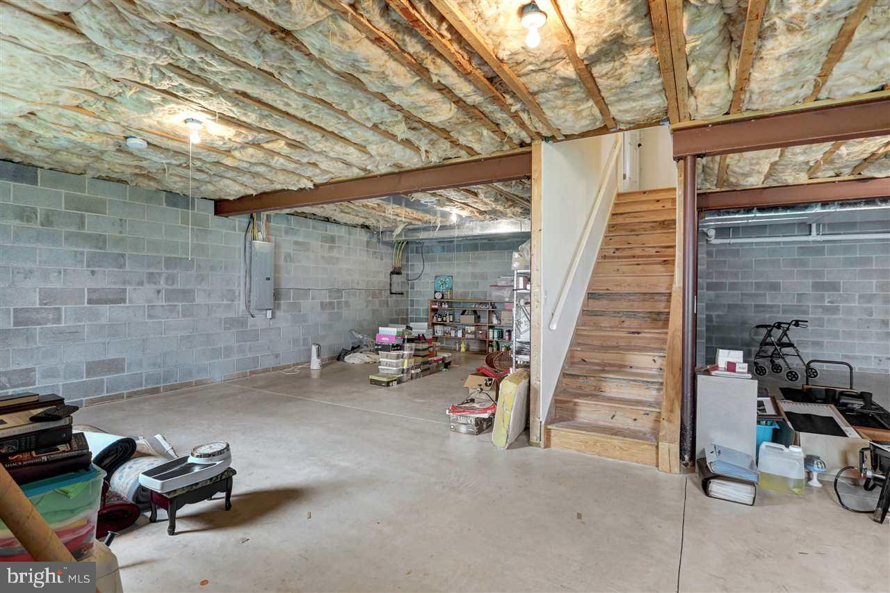 1315 Overlook Road Middletown, PA 17057 - Photo 23 of 25 Gallery Image 23