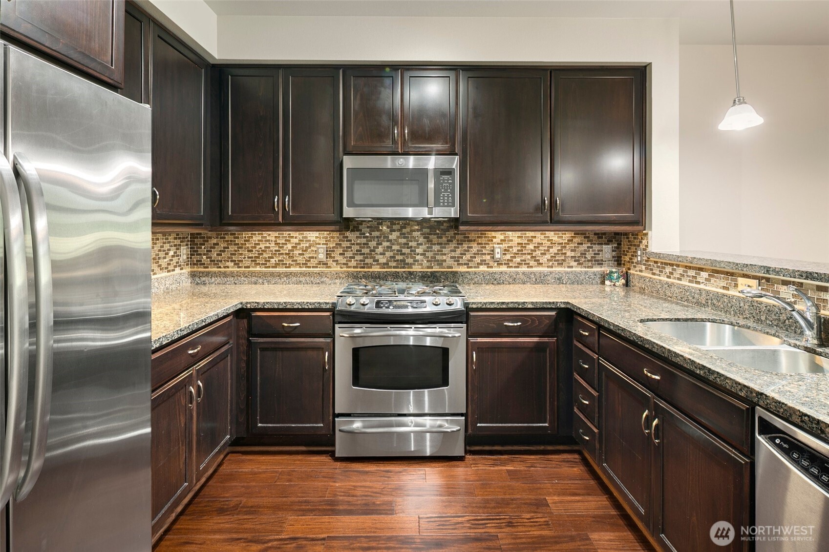 15730 116th Avenue Northeast, Unit 405 Bothell, WA 98011 - Photo 8 of 31