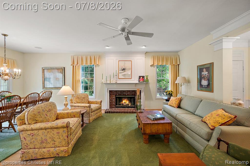 1946 Dunham Drive Rochester, MI 48306 - Photo 11 of 38
