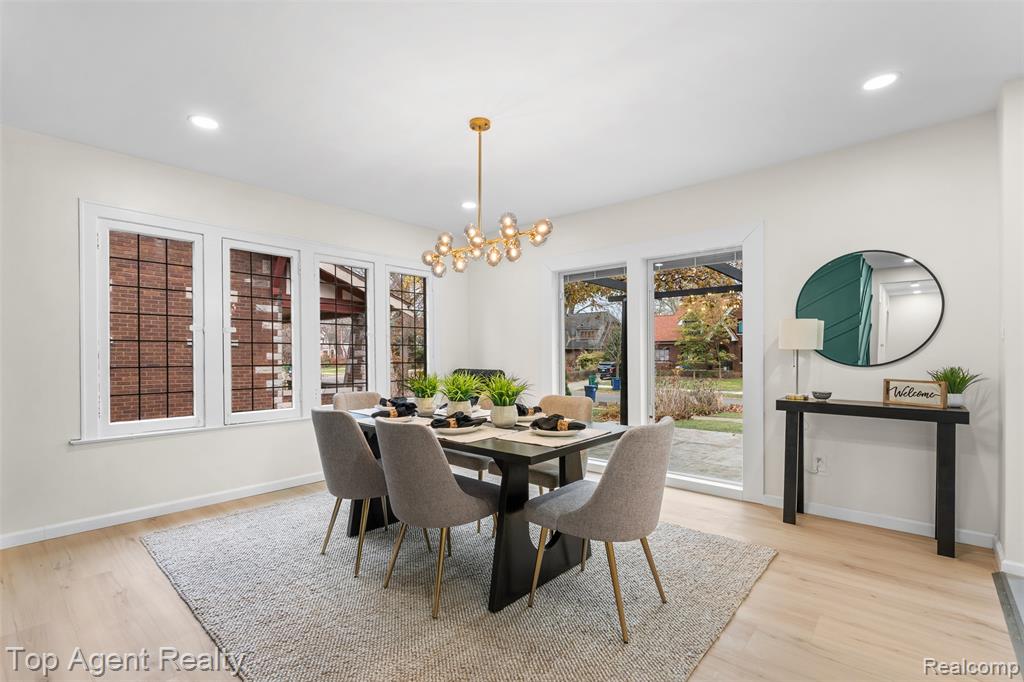 784 Barrington Road Grosse Pointe, MI 48230 - Photo 15 of 55