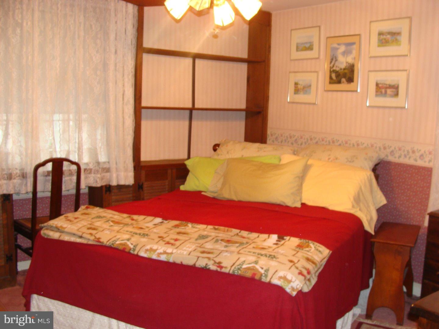 110 Bridge Road Ridley Park, PA 19078 - Photo 15 of 23 Bedroom - Main