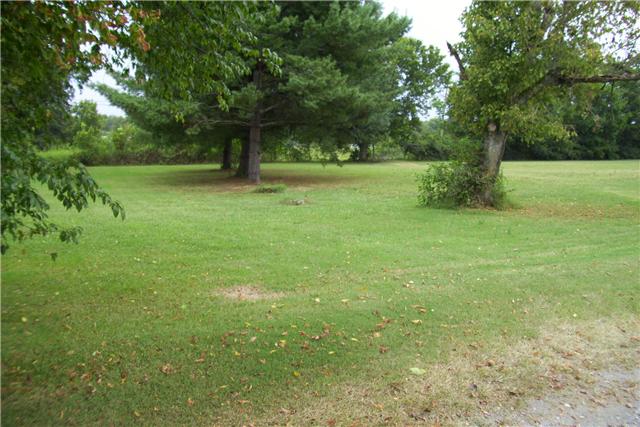409 Norman Road Columbia, TN 38401 - Photo 6 of 16 Gallery Image 6