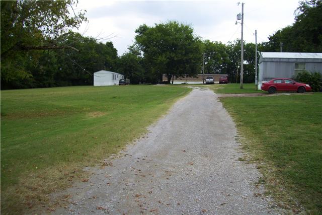 409 Norman Road Columbia, TN 38401 - Photo 7 of 16 Gallery Image 7