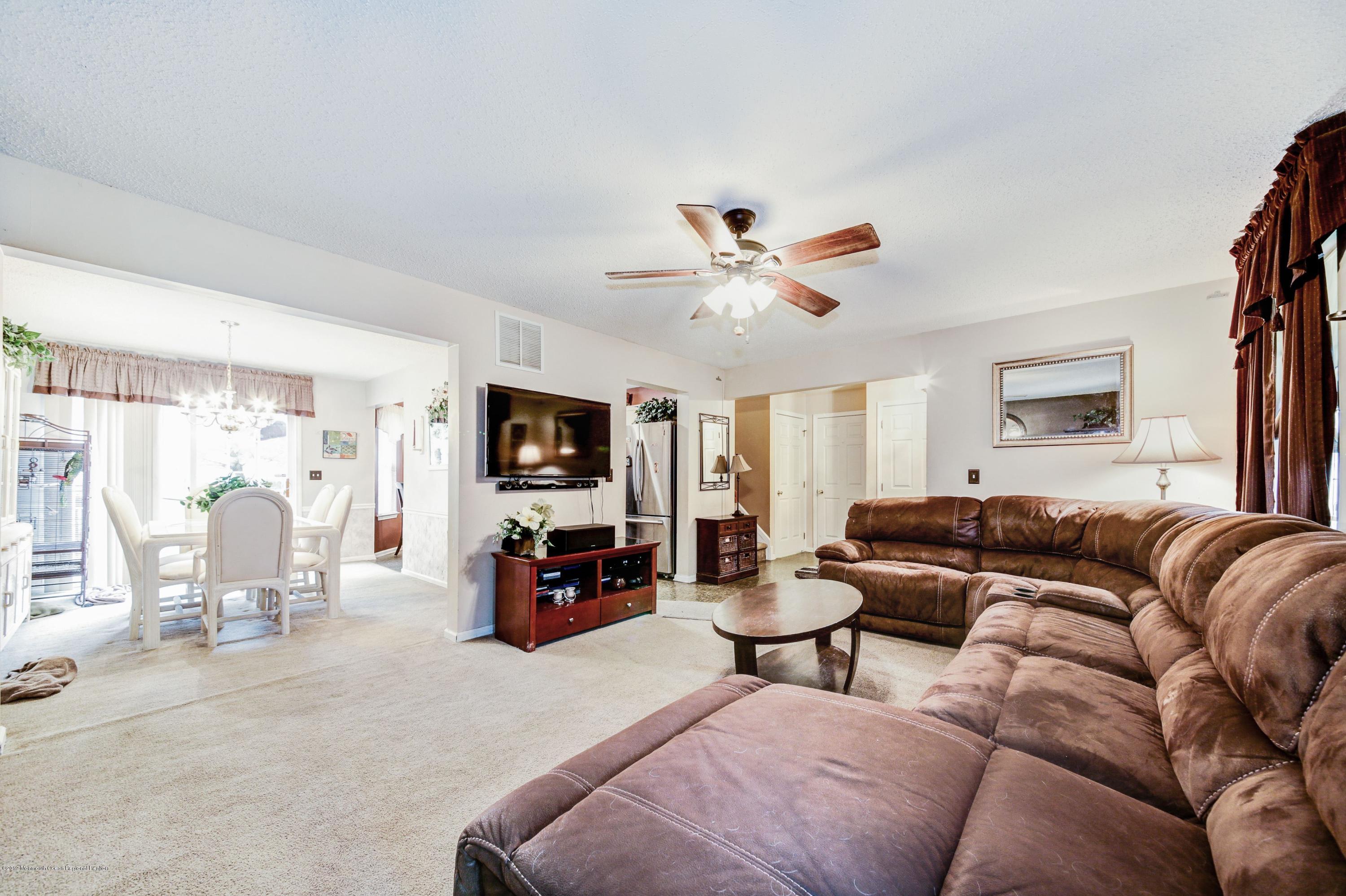 8 Yosemite Road Howell, NJ 07731 - Photo 13 of 27 005_8_Yosemite_Rd_279530_488387