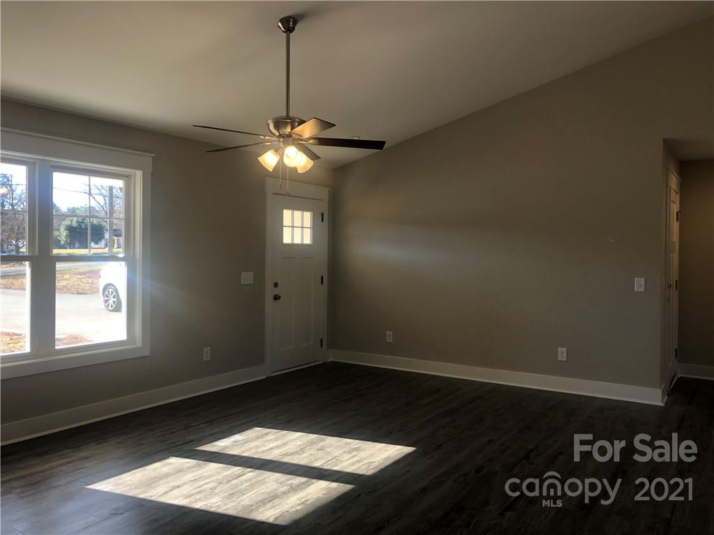 2303 Centergrove Road Kannapolis, NC 28083 - Photo 4 of 28 Gallery Image 4