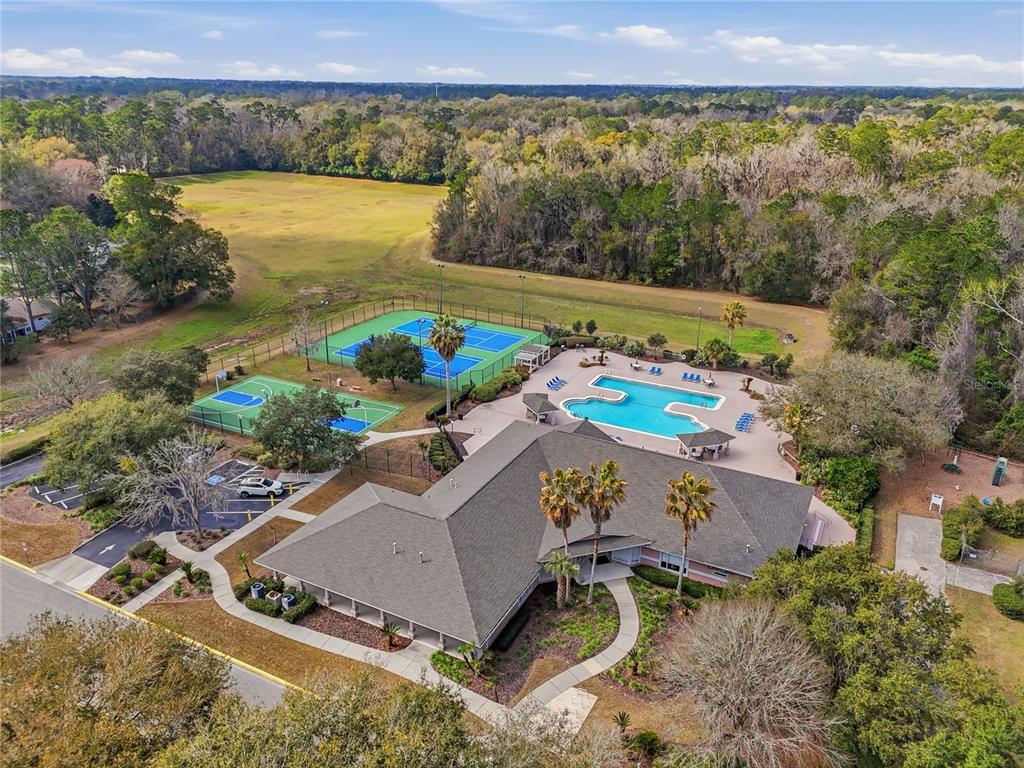 4437 Northwest 35th Street Gainesville, FL 32605 - Photo 2 of 26