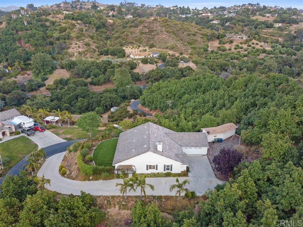 262 Patton Oaks Fallbrook, CA 92028 - Photo 1 of 25 Gallery Image 1