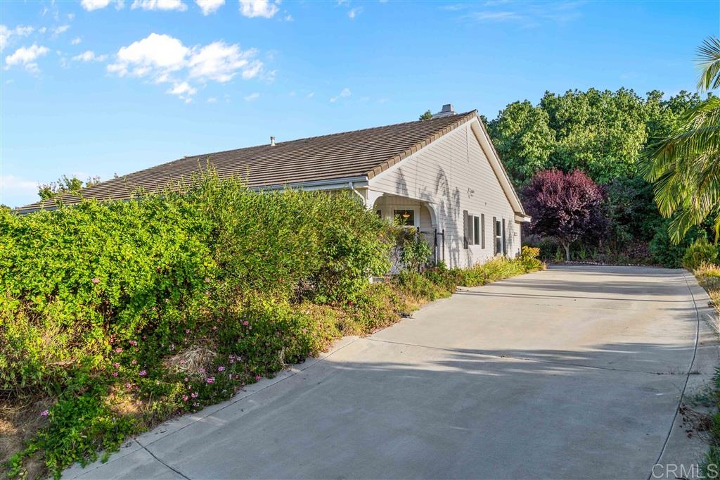 262 Patton Oaks Fallbrook, CA 92028 - Photo 21 of 25 Gallery Image 21