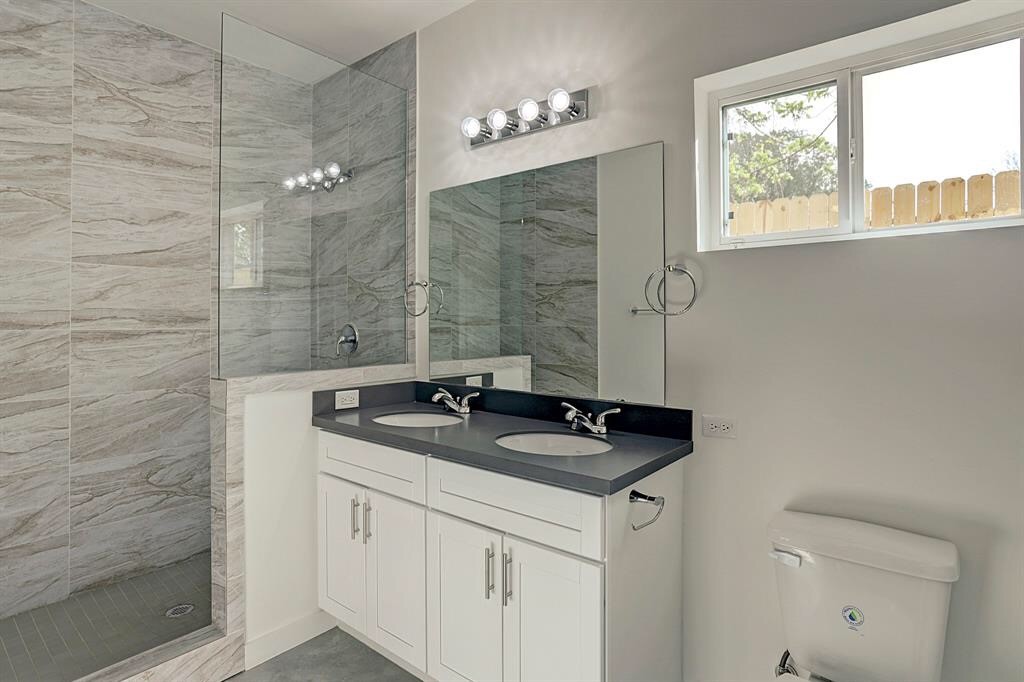 6712 Cohn Street Houston, TX 77091 - Photo 9 of 14