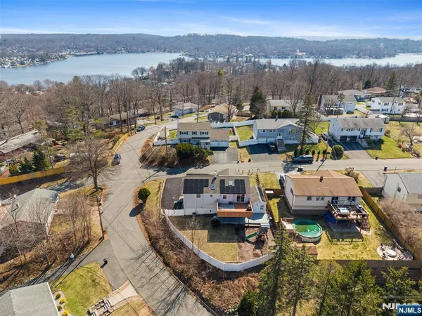 $549,000 | 1 North Way, Hopatcong, NJ 07843