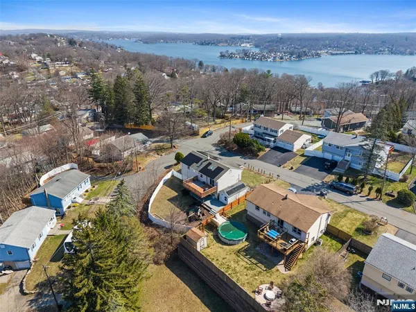 $549,000 | 1 North Way, Hopatcong, NJ 07843