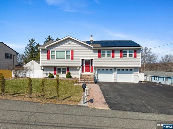 $549,000 | 1 North Way, Hopatcong, NJ 07843