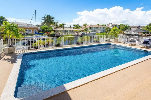 $2,475,000 | 1540 Southeast 9th Street, Deerfield Beach, FL 33441