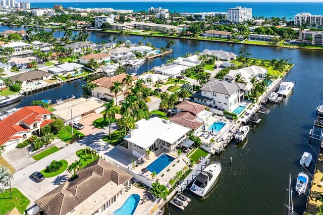 $2,475,000 | 1540 Southeast 9th Street, Deerfield Beach, FL 33441