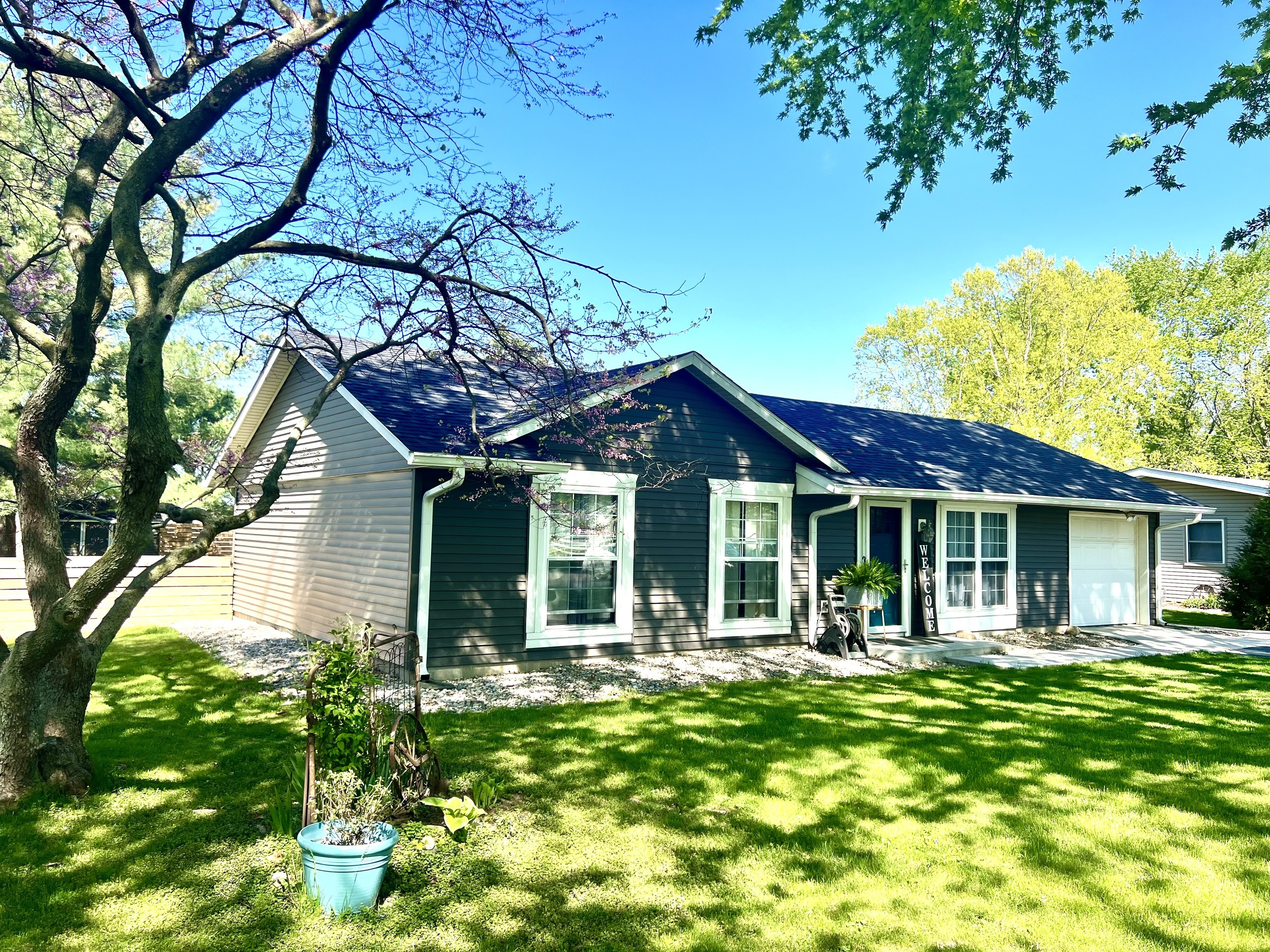 322 Oak Street Thorntown, IN 46071 - Photo 1 of 15