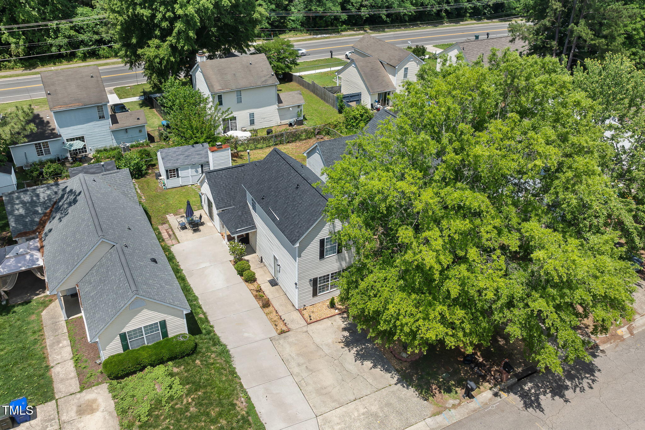 505 Stratton Way Durham, NC 27704 - Photo 4 of 34 an aerial view of a house with a garden