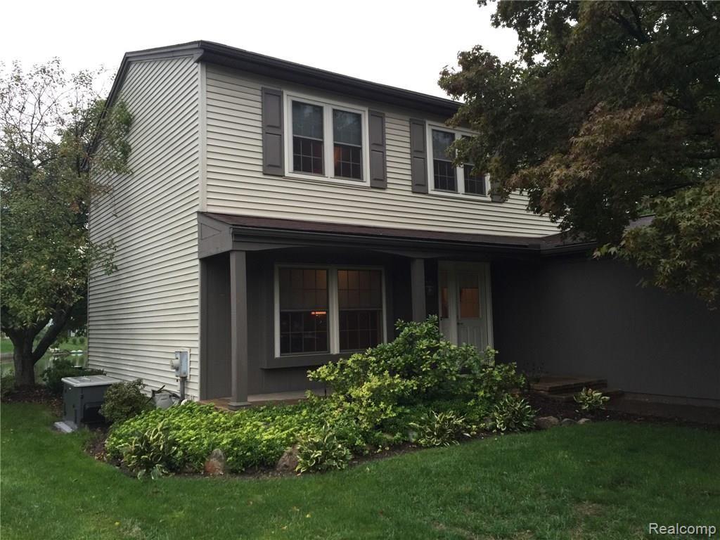 40599 Village Wood Road Novi, MI 48375 - Photo 1 of 43
