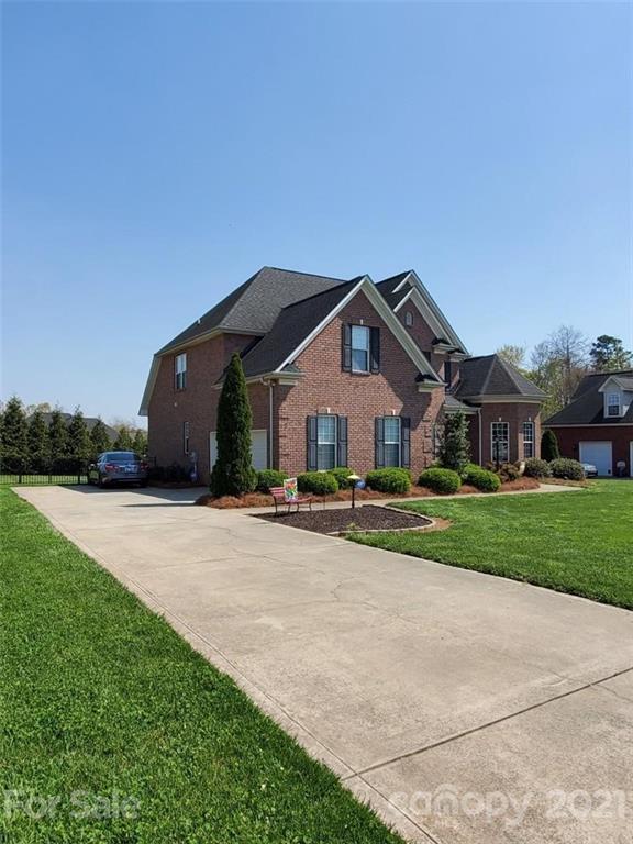 3005 J R Court Stanley, NC 28164 - Photo 4 of 33 Gallery Image 4