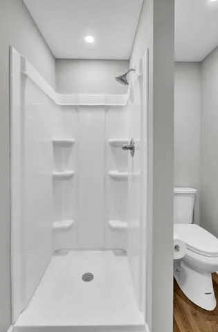 $389,900 | 5821 Robinhood Drive, Hanahan, SC 29410