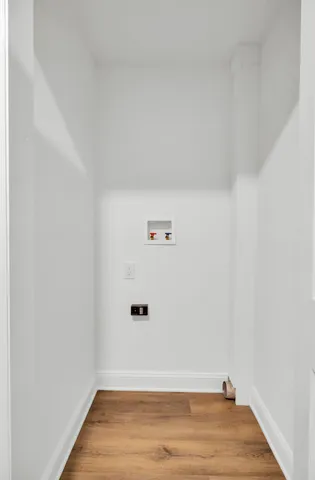 $389,900 | 5821 Robinhood Drive, Hanahan, SC 29410