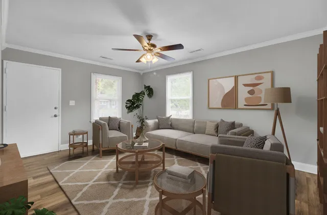 $389,900 | 5821 Robinhood Drive, Hanahan, SC 29410