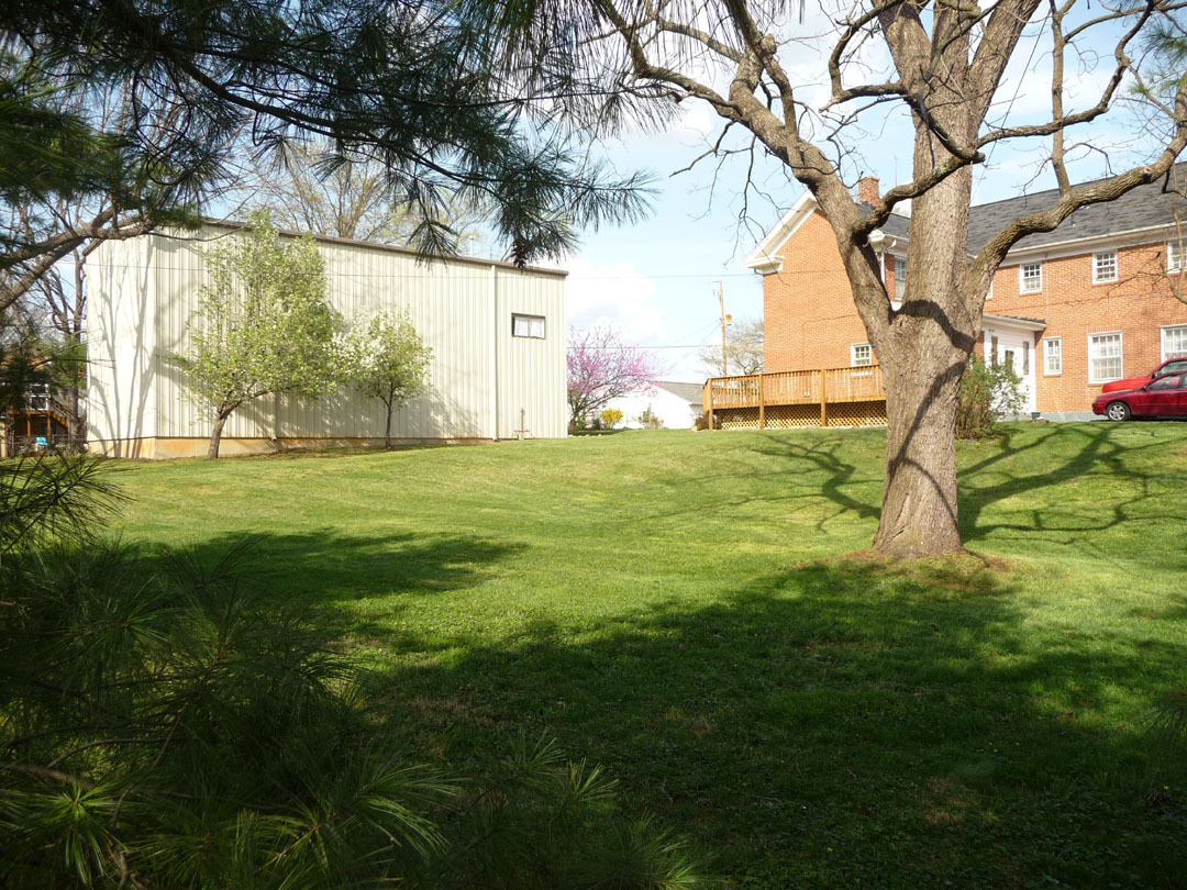 608 Water Oak Road Roanoke, VA 24019 - Photo 15 of 52 Yard