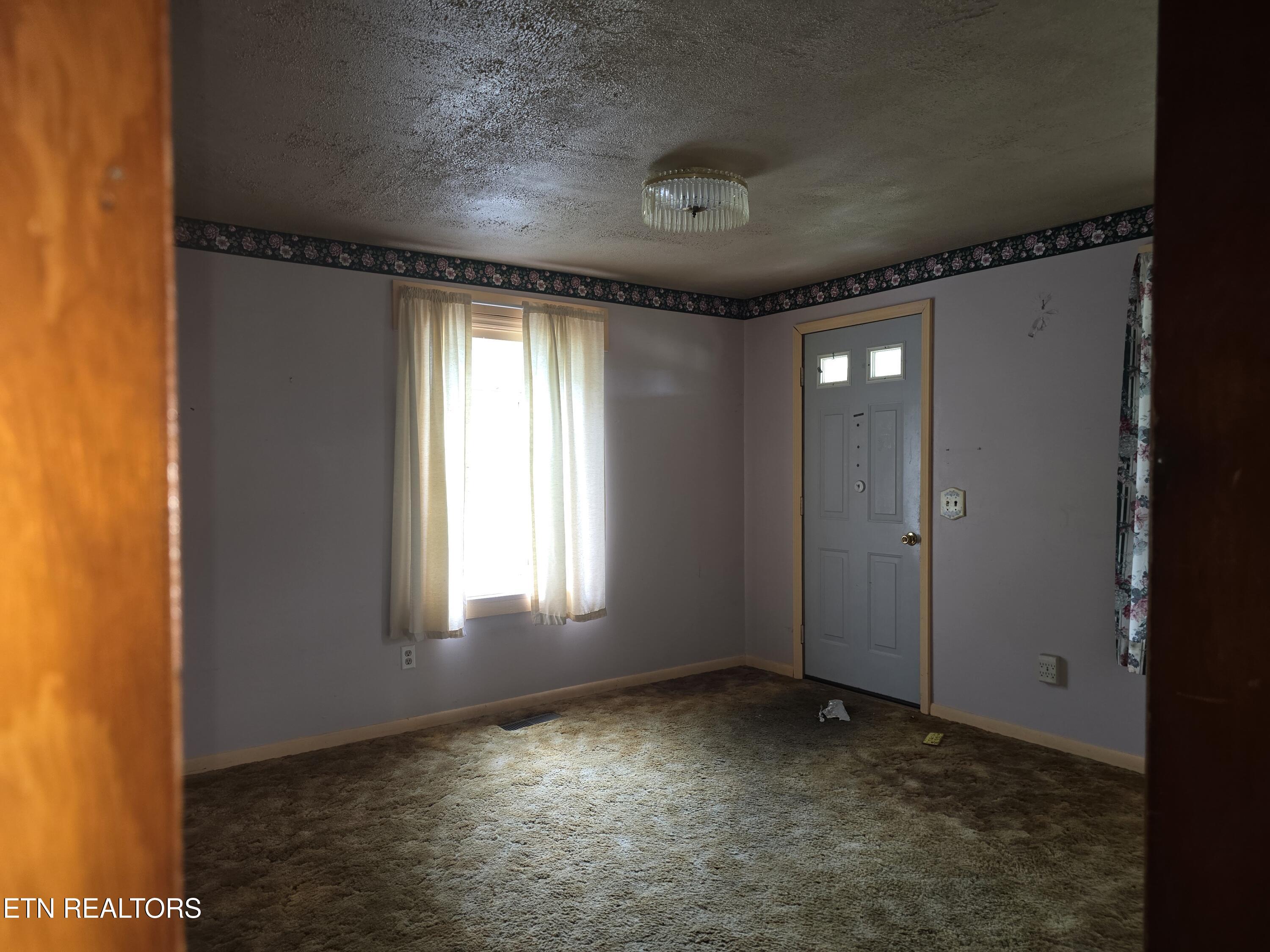 404 Cedar Fork Road Tazewell, TN 37879 - Photo 18 of 23 20250805_191556
