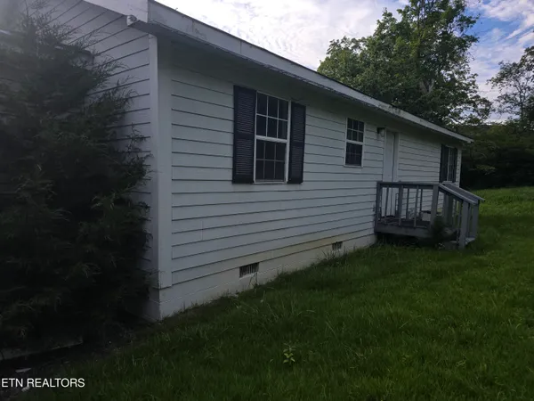 $129,900 | 404 Cedar Fork Road, Tazewell, TN 37879