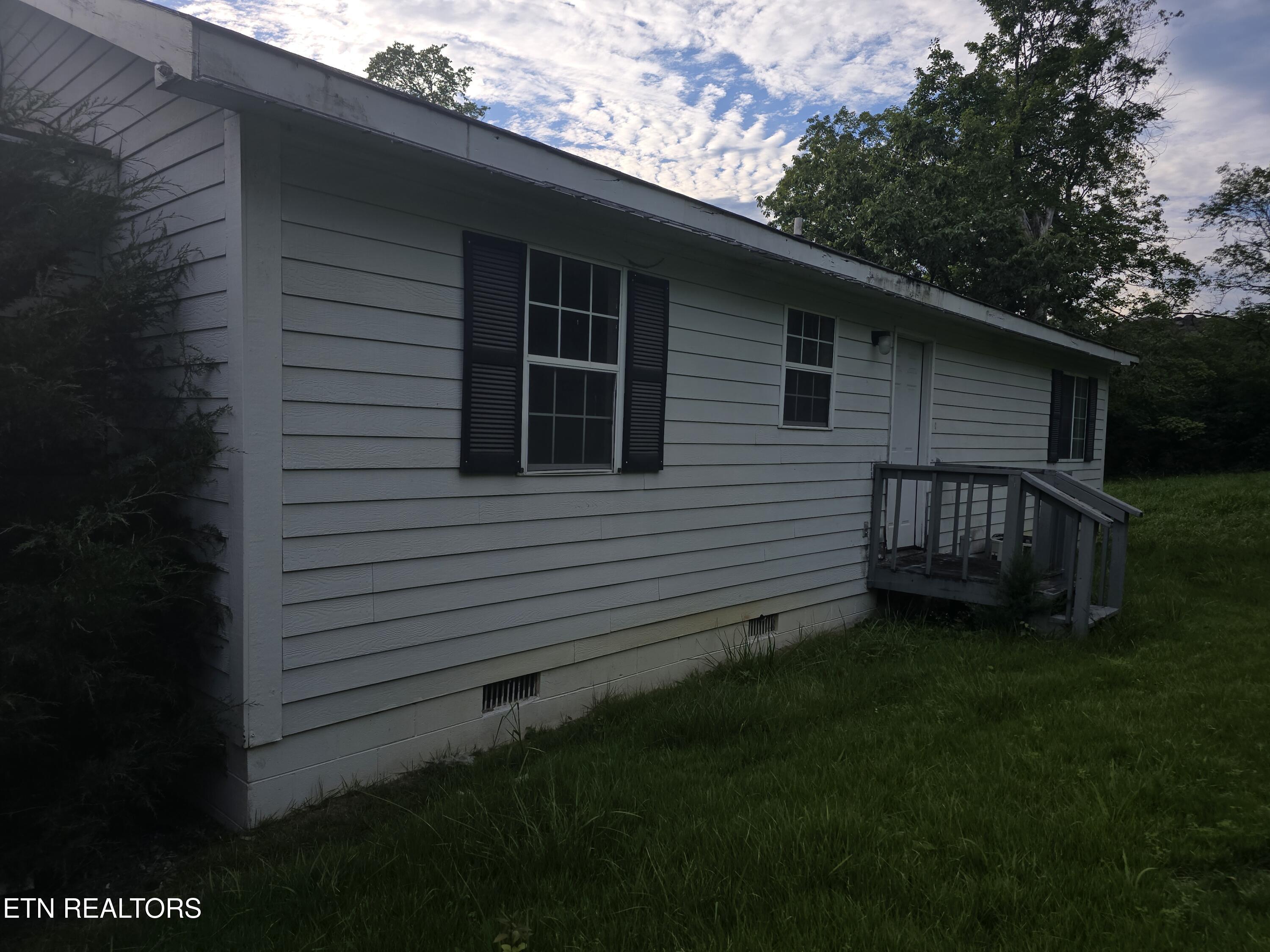 404 Cedar Fork Road Tazewell, TN 37879 - Photo 22 of 23 20250805_191704