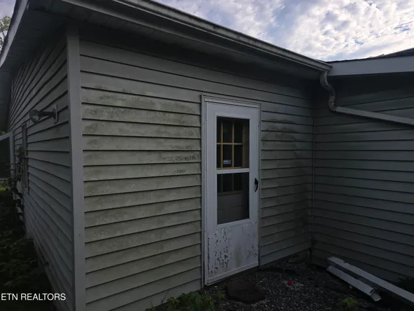 $129,900 | 404 Cedar Fork Road, Tazewell, TN 37879