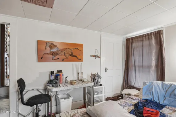 $199,900 | 153 Dewey Avenue, Pittsfield, MA 01201