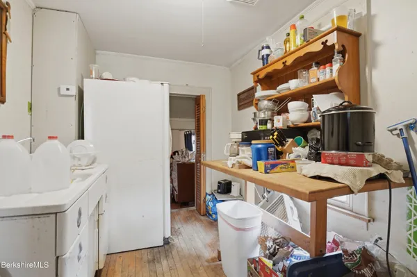 $199,900 | 153 Dewey Avenue, Pittsfield, MA 01201