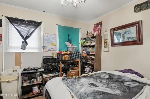 $199,900 | 153 Dewey Avenue, Pittsfield, MA 01201