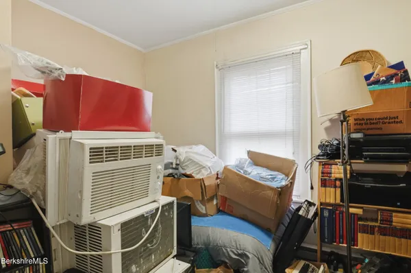 $199,900 | 153 Dewey Avenue, Pittsfield, MA 01201