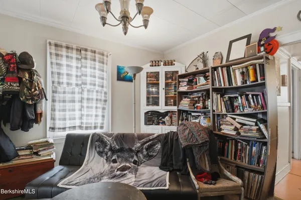 $199,900 | 153 Dewey Avenue, Pittsfield, MA 01201