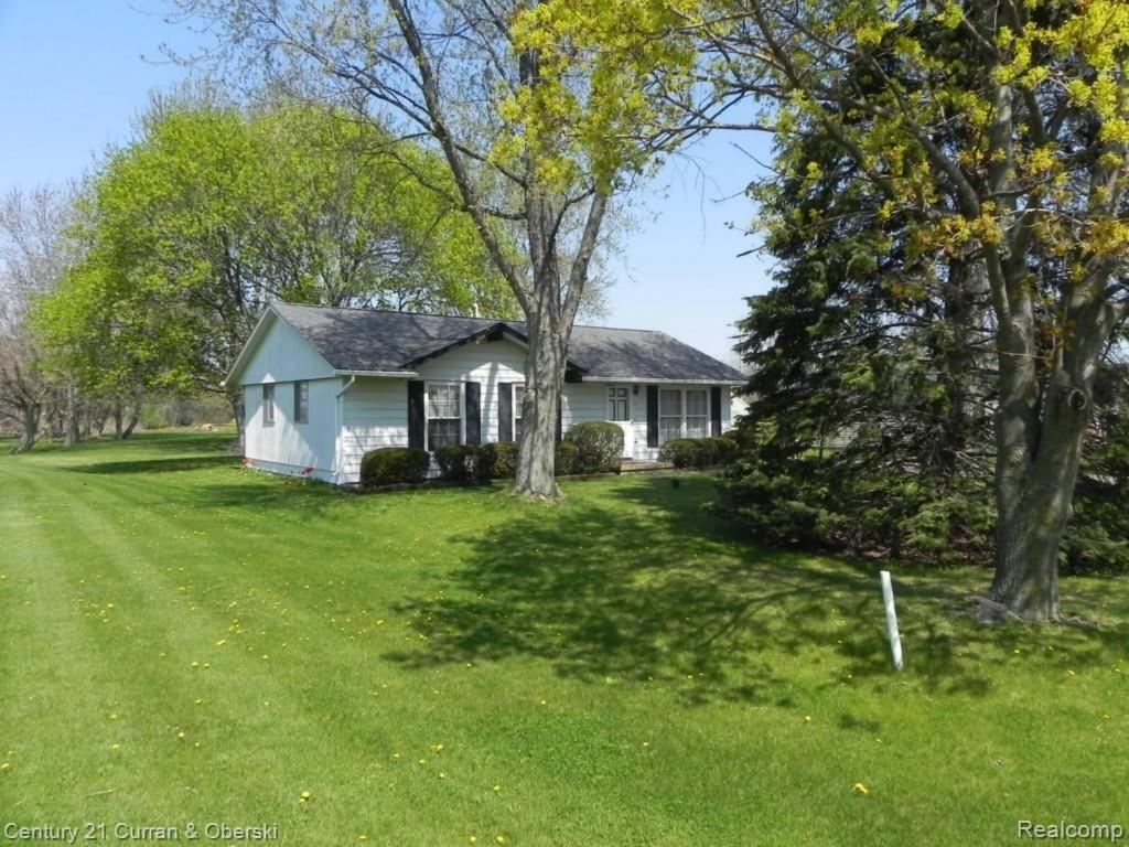 612 Cherry Road Monroe, MI 48161 - Photo 2 of 31