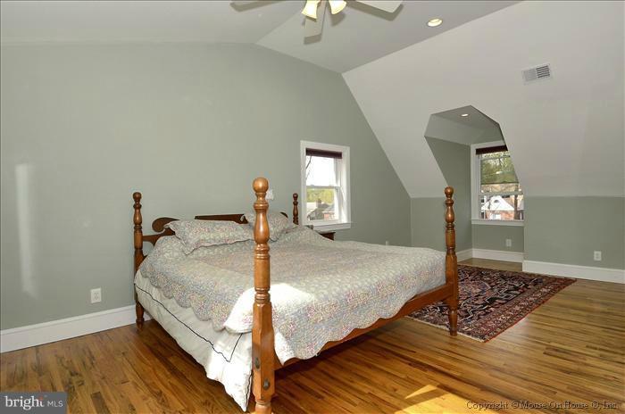 10003 Renfrew Road Silver Spring, MD 20901 - Photo 19 of 27 Bedroom