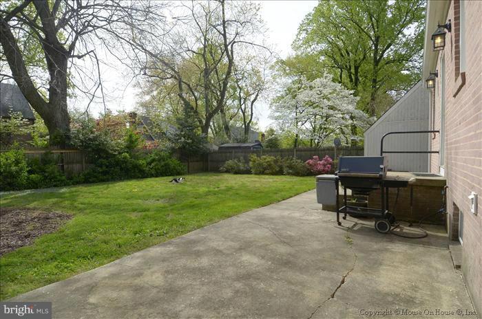 10003 Renfrew Road Silver Spring, MD 20901 - Photo 10 of 27 Exterior (General)