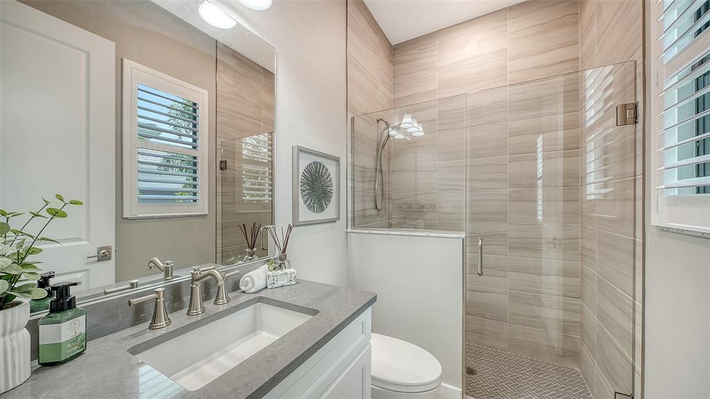 5018 Surfside Circle Lakewood Ranch, FL 34211 - Photo 35 of 76