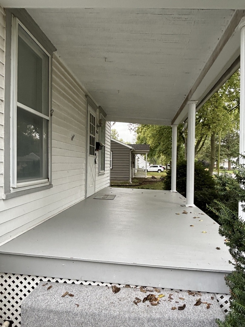 808 South Walnut Street Pontiac, IL 61764 - Photo 2 of 34 Gallery Image 2