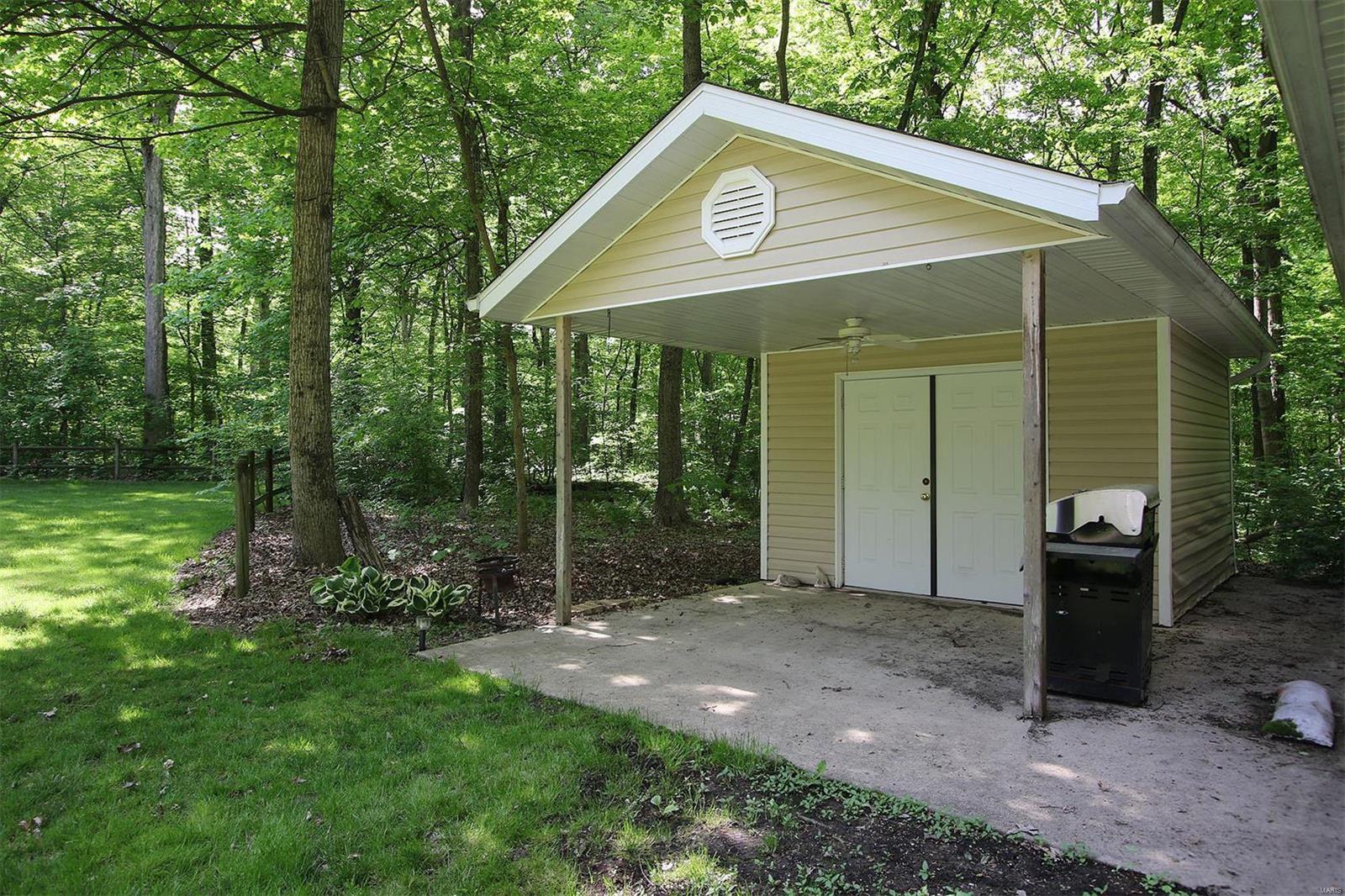 13340 Iberg Road Highland, IL 62249 - Photo 11 of 74