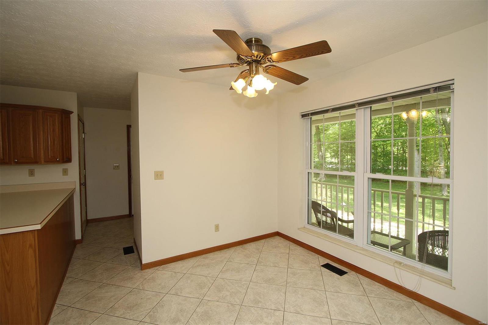 13340 Iberg Road Highland, IL 62249 - Photo 36 of 74