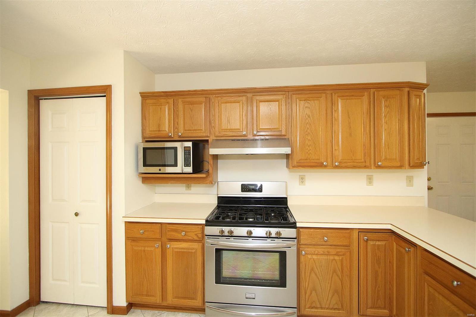 13340 Iberg Road Highland, IL 62249 - Photo 39 of 74